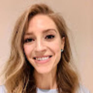 Meet your Posher, Carrie